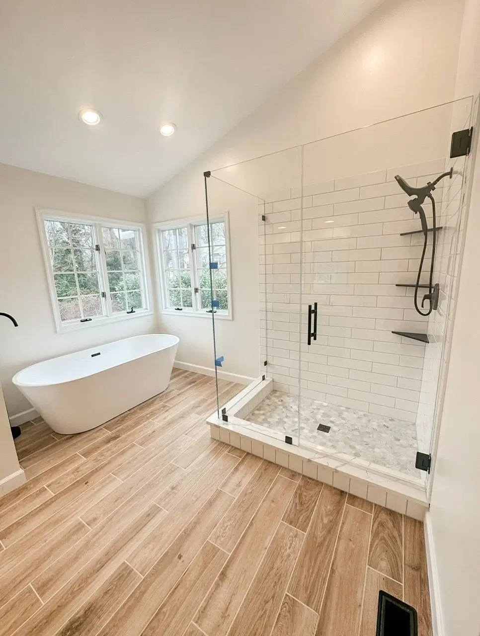 Bathroom with coordinated wall and finish colors